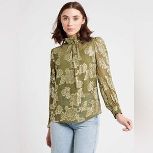 NWOT Mille Charlotte Long Sleeve Metallic Pleated Blouse in Gold Leaf size XXS